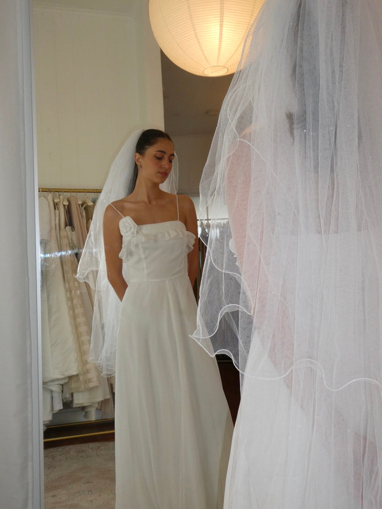 Vintage 70s Norma Tullo chiffon A line wedding dress with rosette