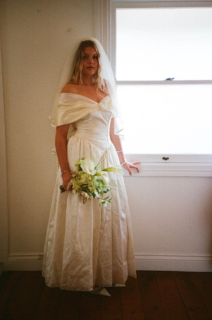 Vintage 90s basque waist cream off shoulder gown with bow