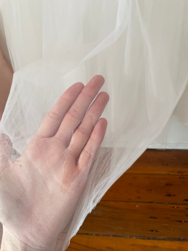 Vintage 90s Strapless tulle wedding dress