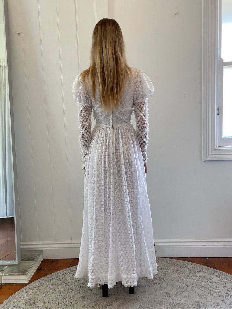 Vintage 70s lace high neck long sleeve wedding dress