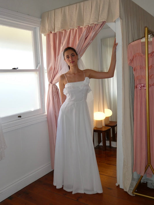 Vintage 70s Norma Tullo chiffon A line wedding dress with rosette