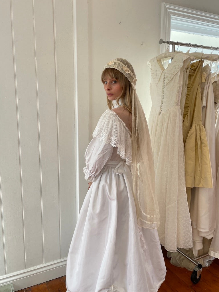 Vintage 70s taffeta puff sleeve tiered wedding dress