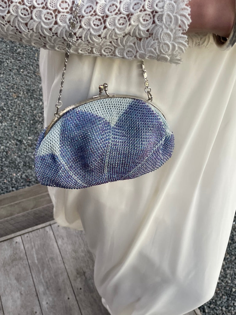 Vintage 60s blue beaded bag