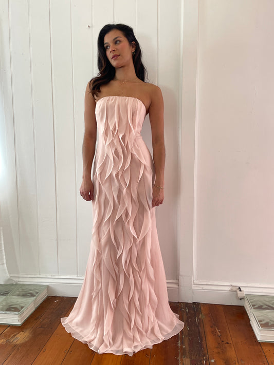 Vintage y2k Vera Wang baby pink cascading ruffle evening gown